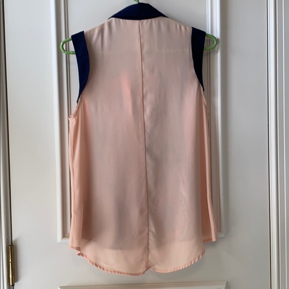 Ryu Button-Down Patterned Tank Top - Picture 2 of 6